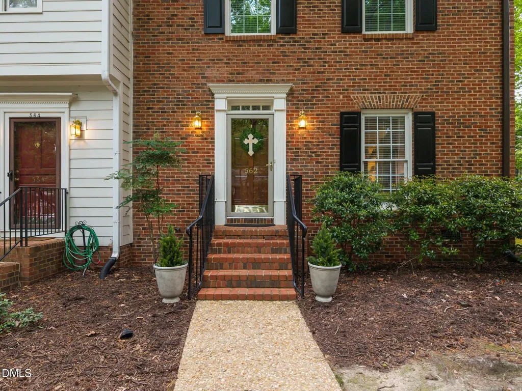 562 Weathergreen Drive Raleigh NC 27615