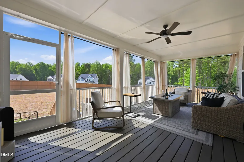 192 Castle Pond Way Fuquay Varina NC 27526