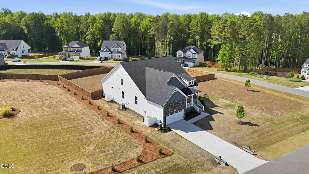 192 Castle Pond Way Fuquay Varina NC 27526