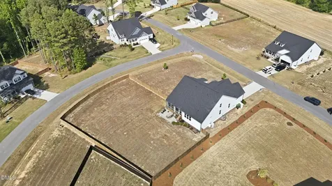 192 Castle Pond Way Fuquay Varina NC 27526