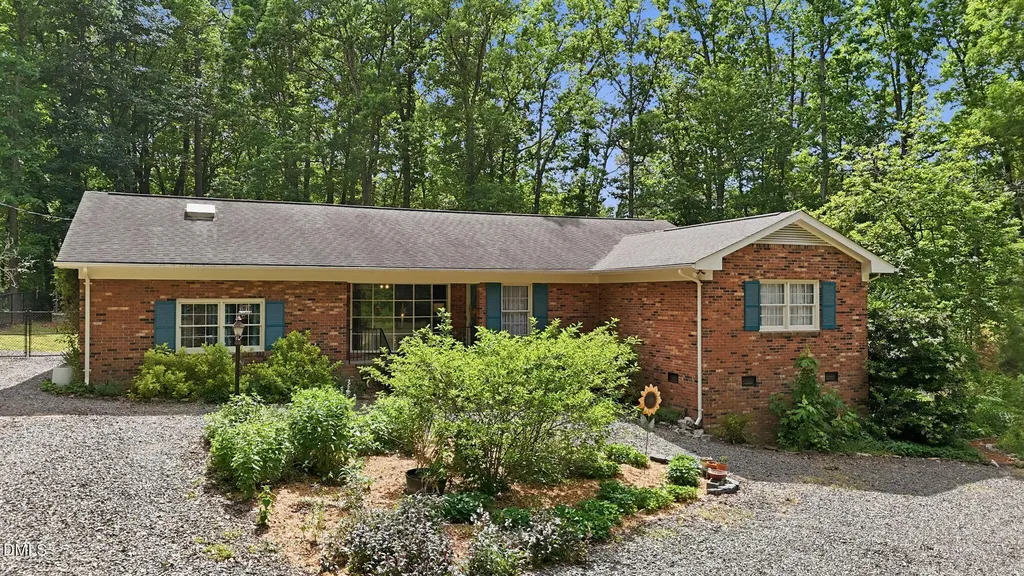 4908 Old Elizabeth Road Raleigh NC 27616