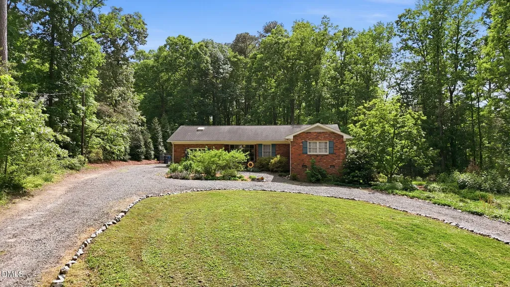 4908 Old Elizabeth Road Raleigh NC 27616