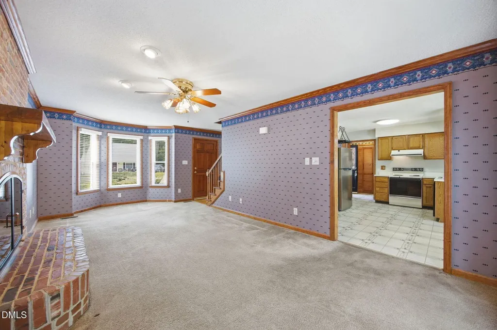 8113 Round Oak Road Raleigh NC 27616