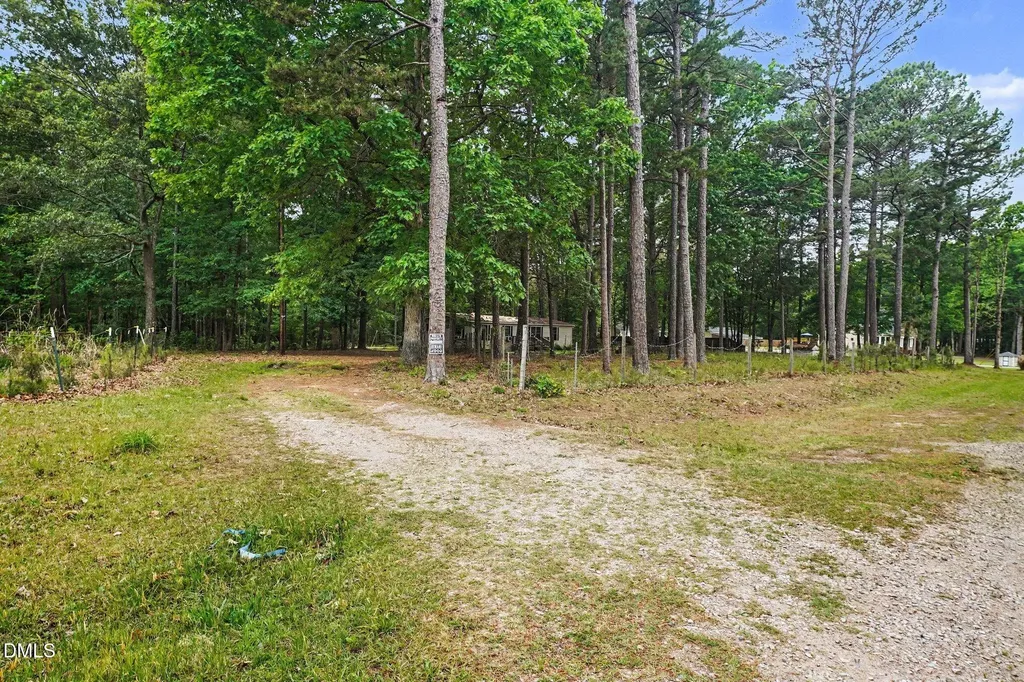3631 Harrison Road Castalia NC 27816