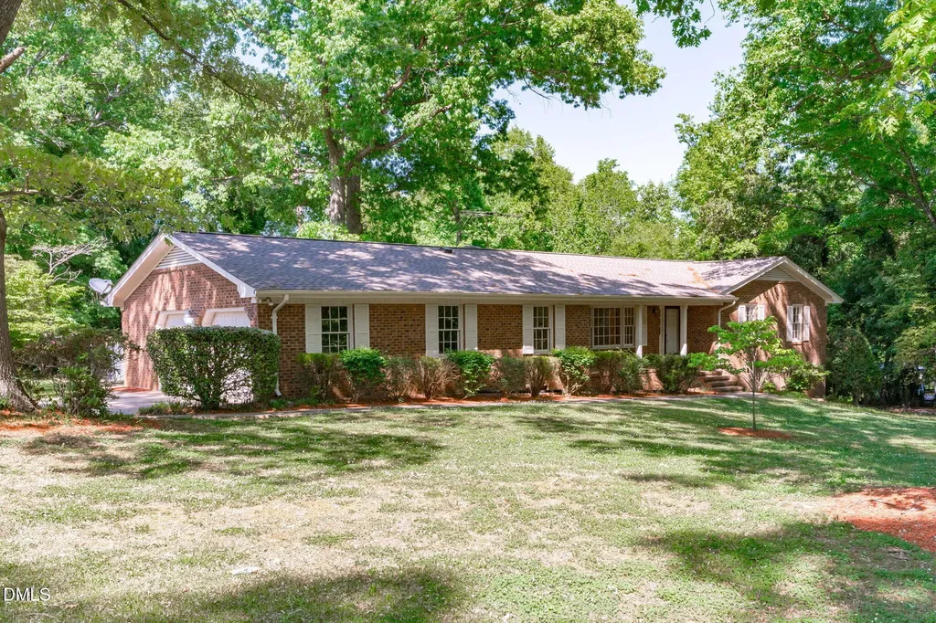 3216 Stoneyford Court Raleigh NC 27603