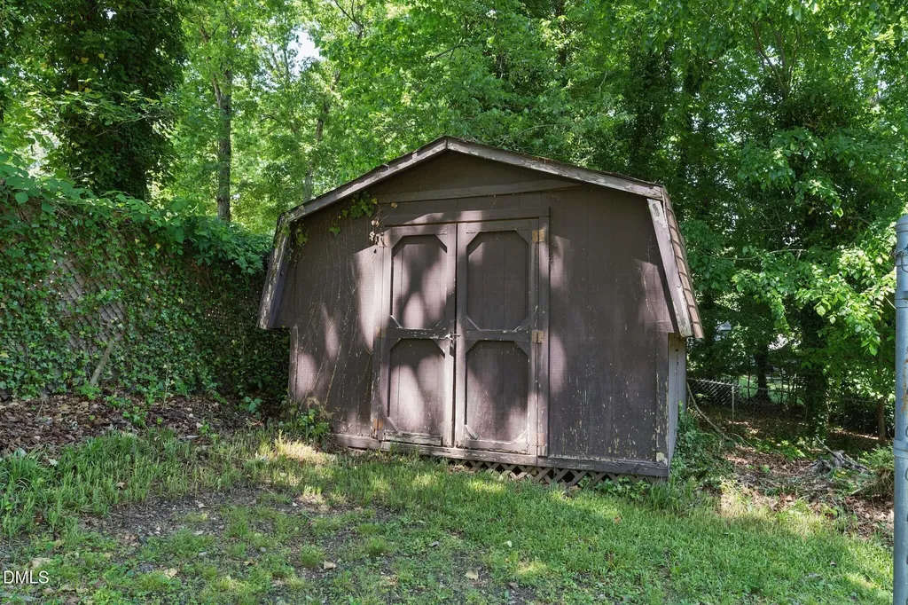 3216 Stoneyford Court Raleigh NC 27603