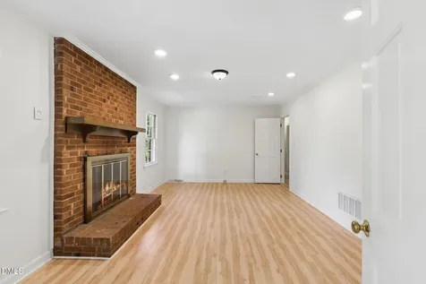 3216 Stoneyford Court Raleigh NC 27603