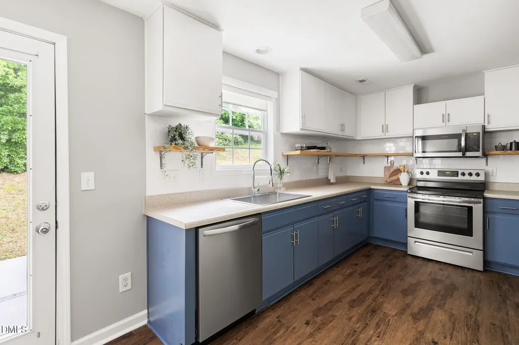 3607 Cyrus Street Raleigh NC 27610