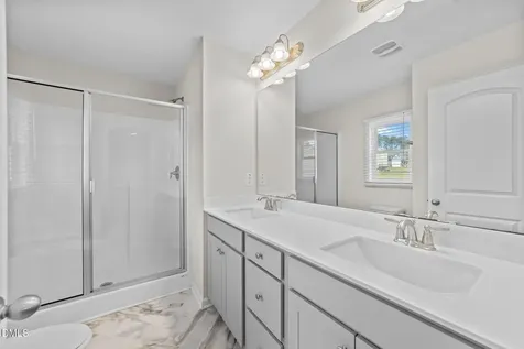 220 Brisbane Drive Zebulon NC 27597