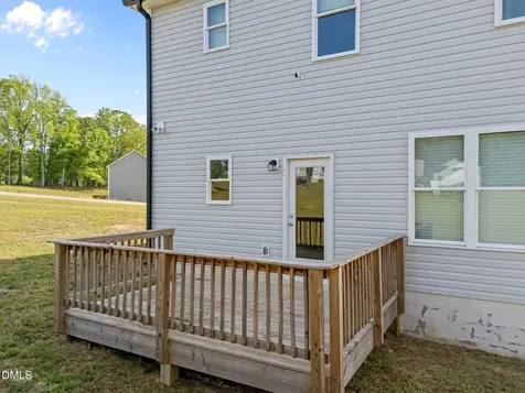 220 Brisbane Drive Zebulon NC 27597