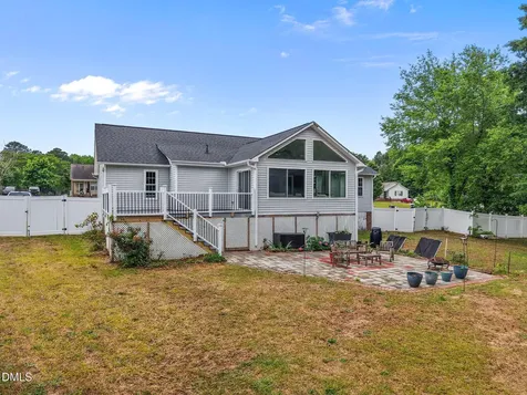 64 Marie Court Willow Springs NC 27592