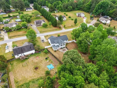 64 Marie Court Willow Springs NC 27592
