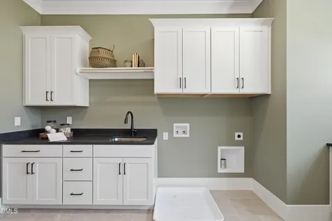 2808 Theresa Eileen Way Raleigh NC 27603