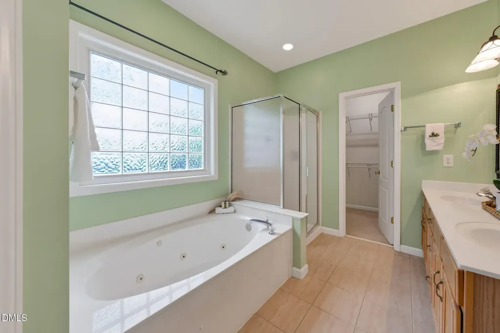 2030 Prairie Ridge Court Fuquay Varina NC 27526