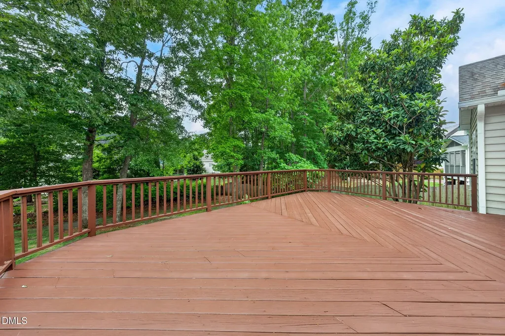 2030 Prairie Ridge Court Fuquay Varina NC 27526