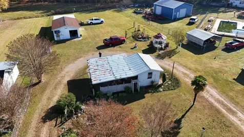235 Iris Bryant Road Erwin NC 28339