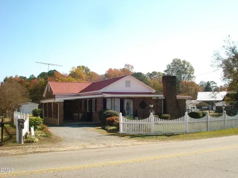 235 Iris Bryant Road Erwin NC 28339