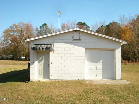 235 Iris Bryant Road Erwin NC 28339