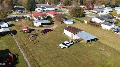 235 Iris Bryant Road Erwin NC 28339