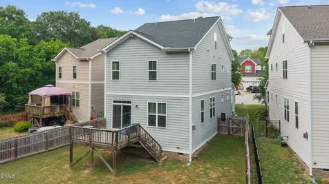 208 Log Pond Court Apex NC 27502