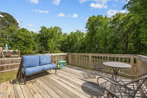 208 Log Pond Court Apex NC 27502