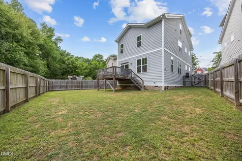 208 Log Pond Court Apex NC 27502