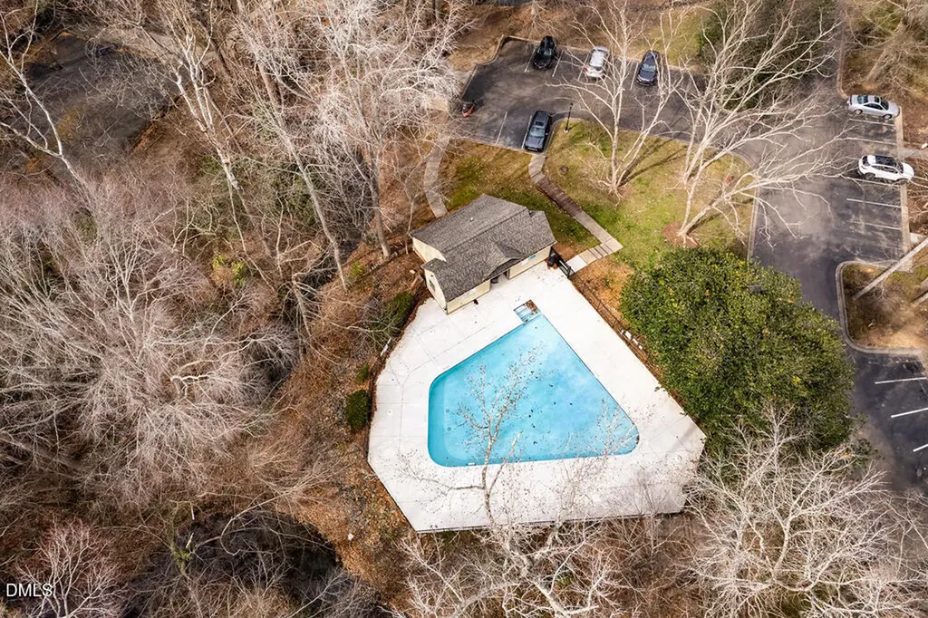 412 Oak Hollow Court Raleigh NC 27613