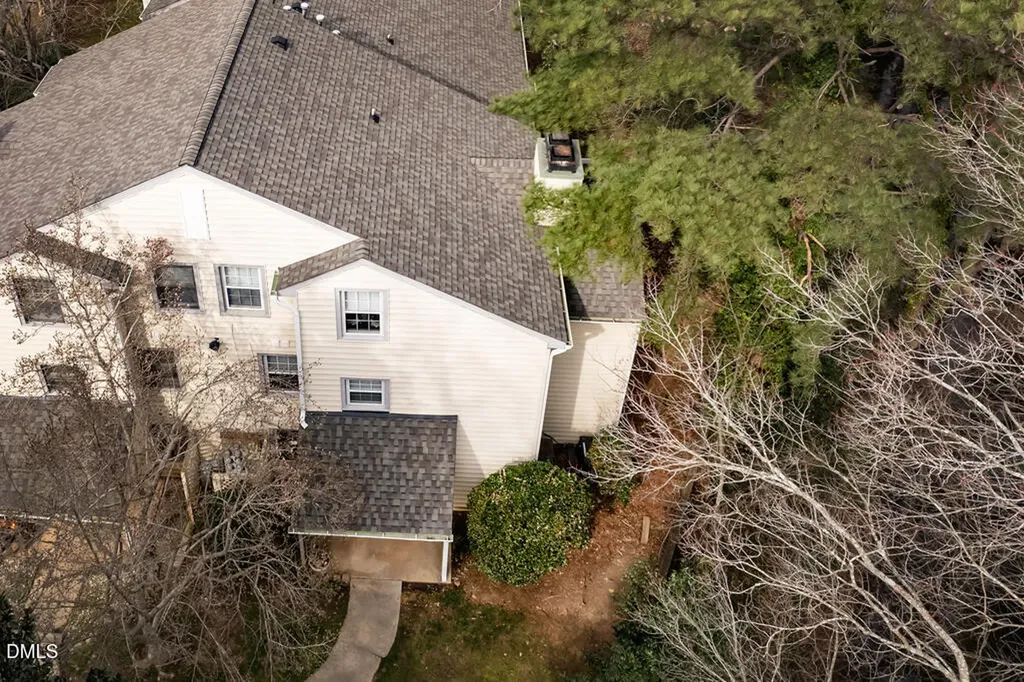 412 Oak Hollow Court Raleigh NC 27613
