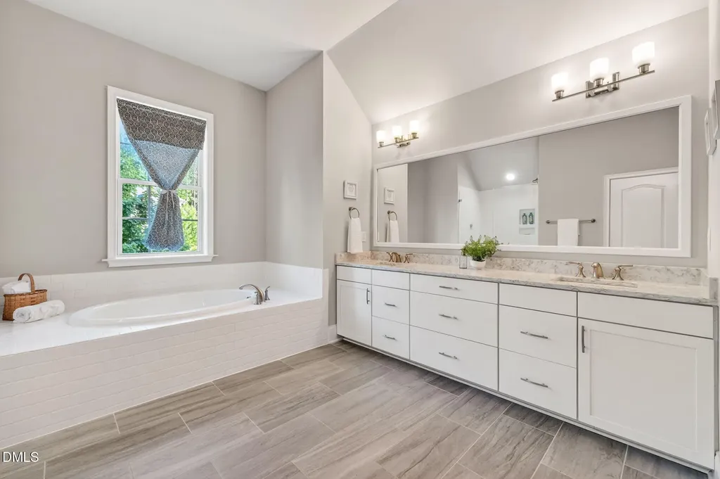 1517 Sandybrook Lane Wake Forest NC 27587