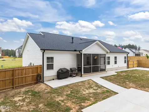 671 Howards Crossing Drive Wendell NC 27591