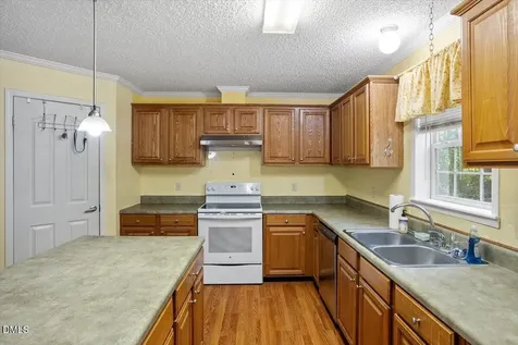 2012 Coachman Court Clayton NC 27520