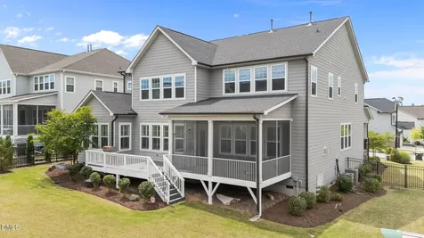 369 Golf Vista Trail Holly Springs NC 27540
