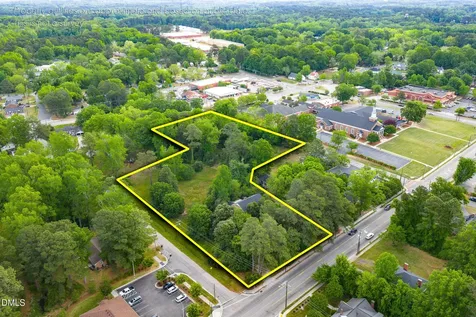 510 N Arendell Avenue Zebulon NC 27597