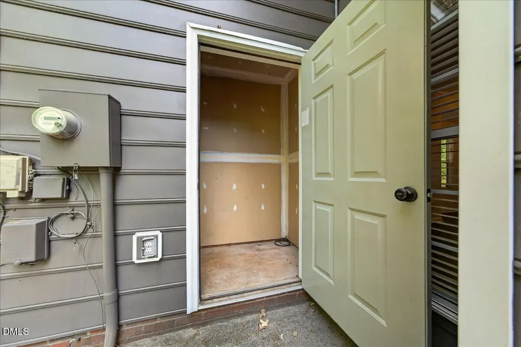 4350 Pine Springs Court Raleigh NC 27613