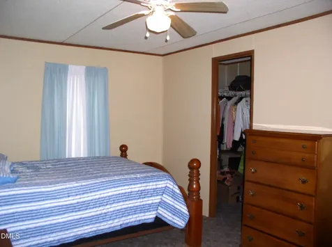 307 Twelve Oaks Lane Henderson NC 27537
