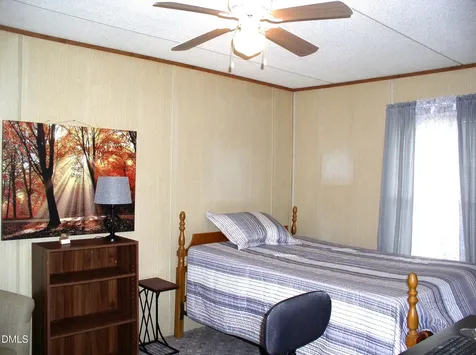 307 Twelve Oaks Lane Henderson NC 27537