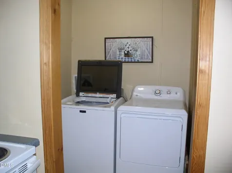 307 Twelve Oaks Lane Henderson NC 27537