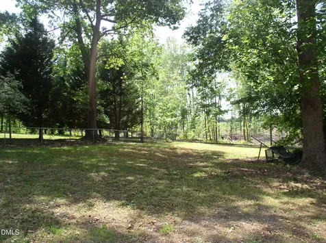 307 Twelve Oaks Lane Henderson NC 27537