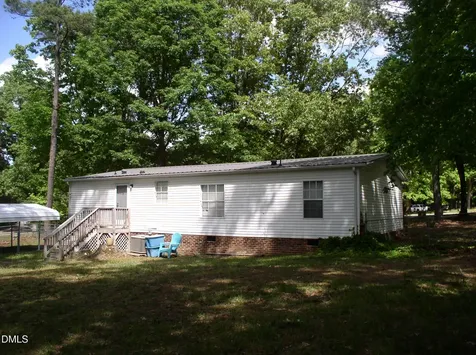 307 Twelve Oaks Lane Henderson NC 27537