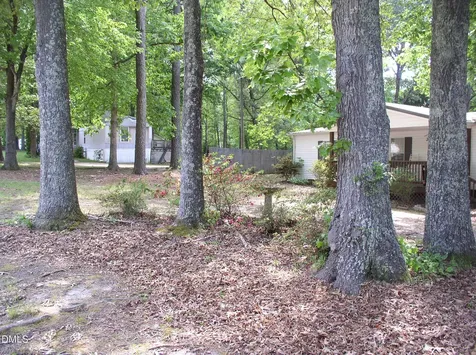 307 Twelve Oaks Lane Henderson NC 27537