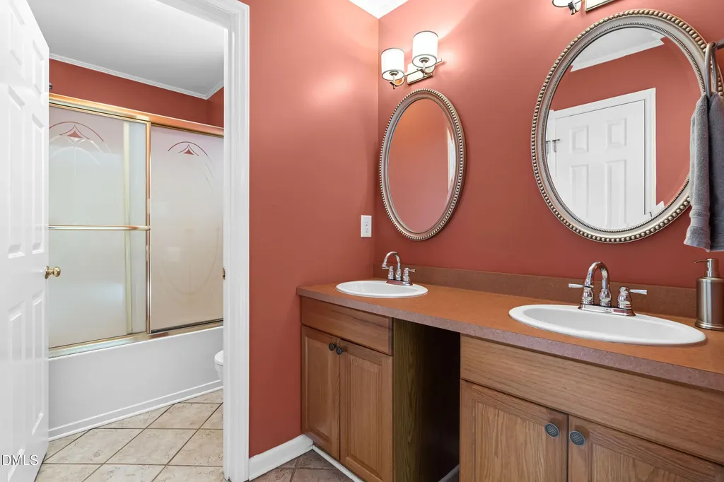 2829 Livery Way Raleigh NC 27603