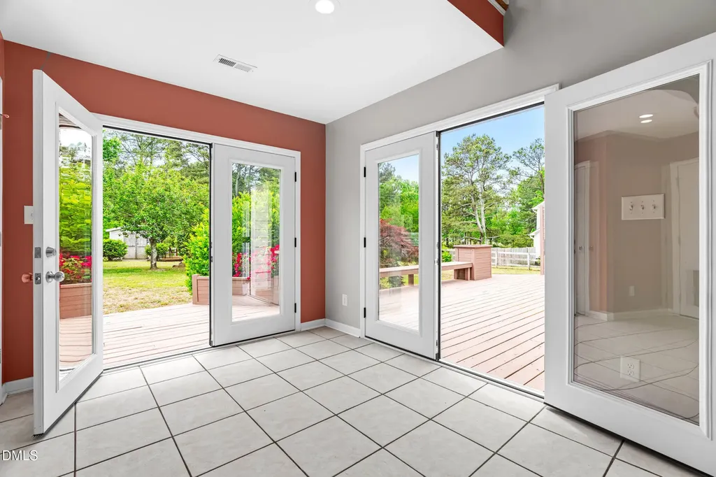 2829 Livery Way Raleigh NC 27603