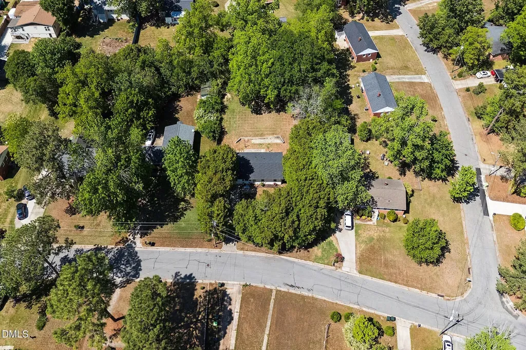 2831 Friar Tuck Road Raleigh NC 27610
