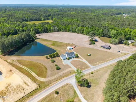 557 Olives Chapel Road Apex NC 27502