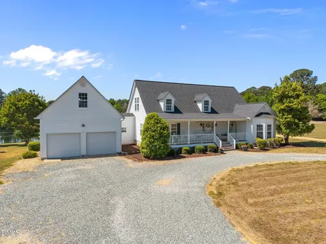 557 Olives Chapel Road Apex NC 27502