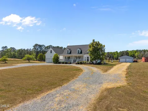 557 Olives Chapel Road Apex NC 27502