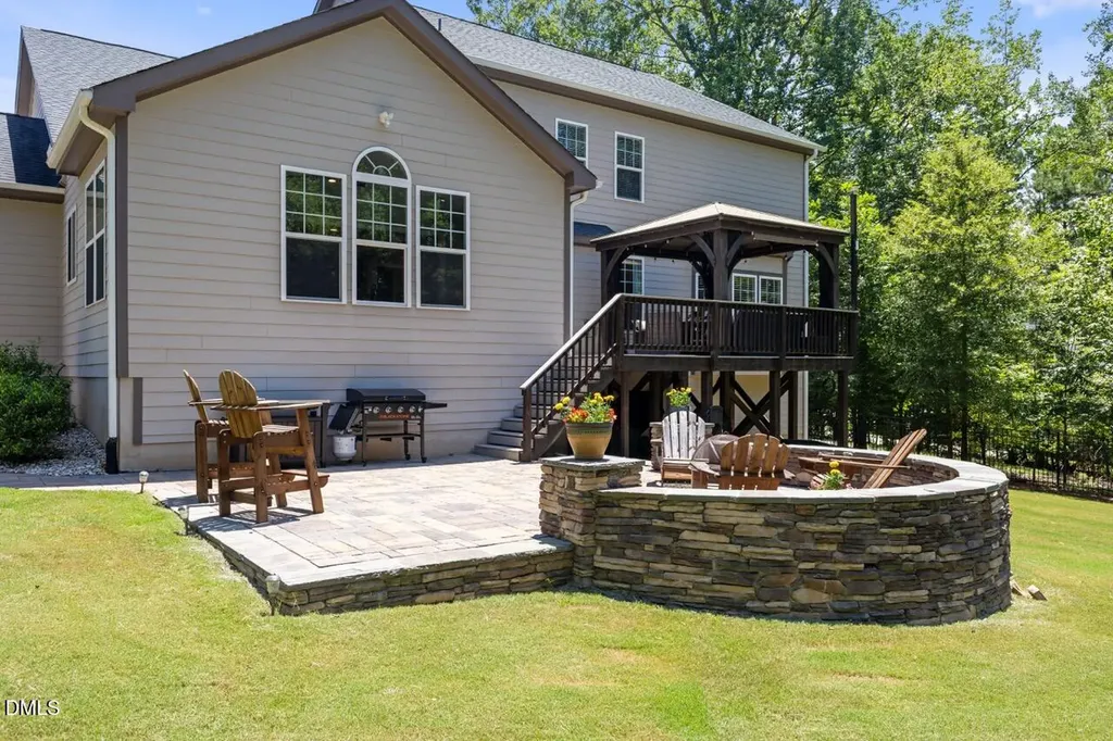 1604 Yates Wheel Way Raleigh NC 27606