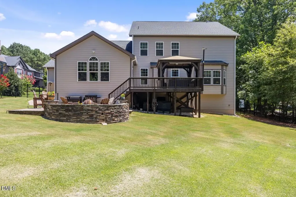 1604 Yates Wheel Way Raleigh NC 27606