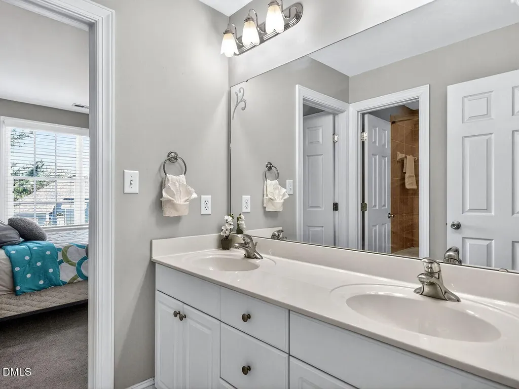 84 Harvest Moon Drive Clayton NC 27527