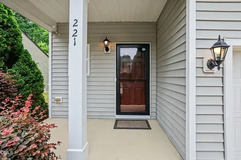221 Willow Weald Court Fuquay Varina NC 27526